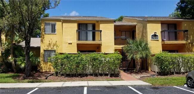 Building Photo - 2935 Winkler Ave