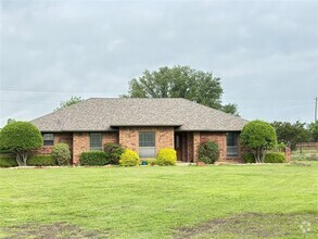 Building Photo - 10694 Rose Garden Ct