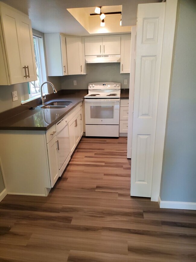 Foto del interior - Cedar Gardens Apartments