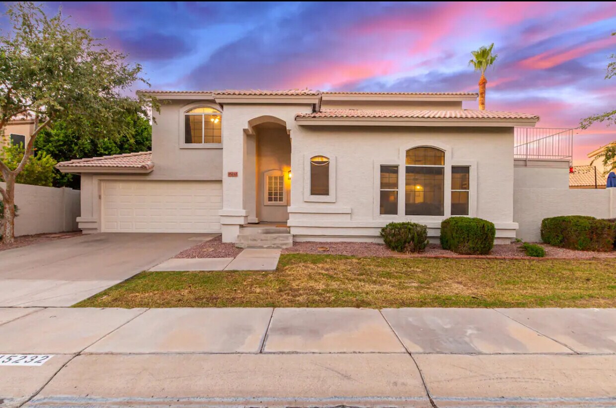Primary Photo - 15232 N 90th Ave