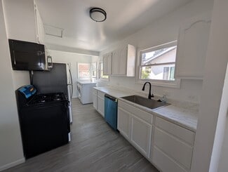 Building Photo - 4119 3rd Ave