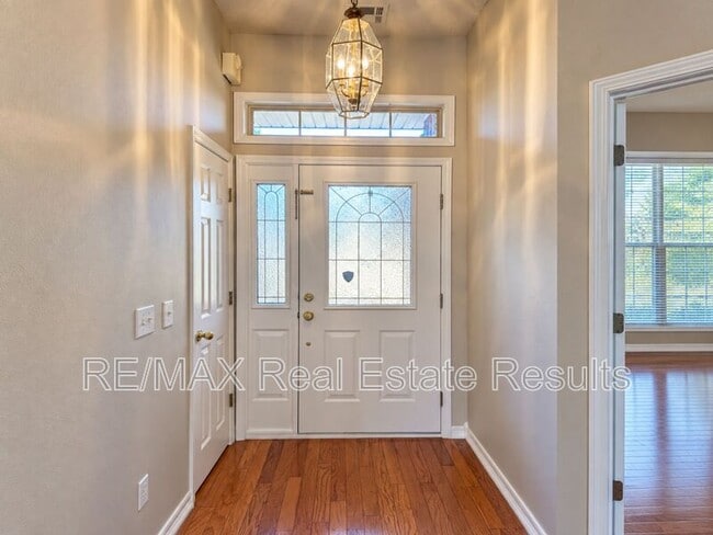 Building Photo - 306 Old Forge Dr