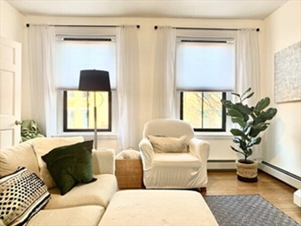 Foto del edificio - 263 Shawmut Ave