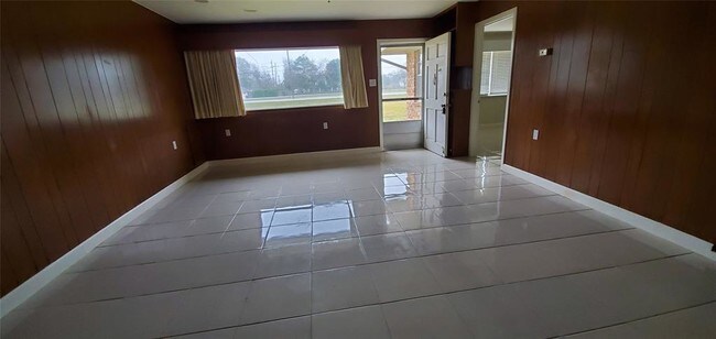 Foto del edificio - 1810 Thompson Rd