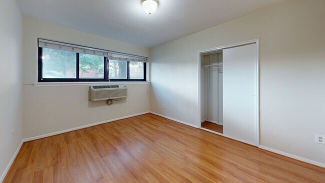 Foto del edificio - 3601 Wisconsin Ave NW