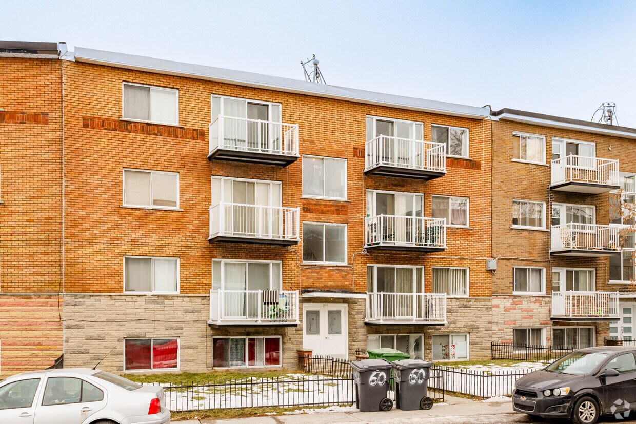 Primary Photo - 2360 St Duff Court