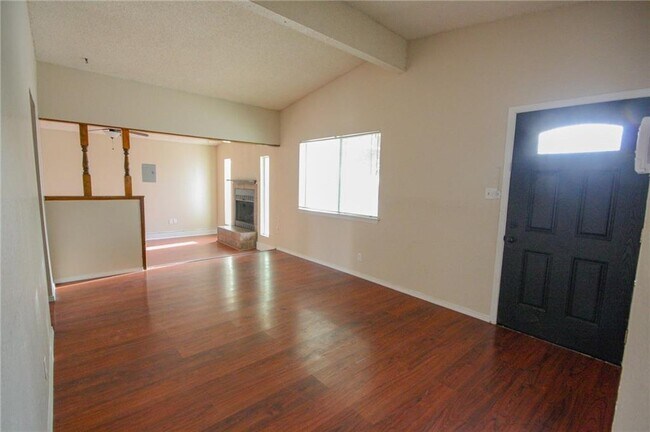Foto del edificio - 11836 Jim Ferriell Dr