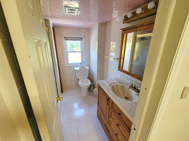 Foto del edificio - 22 Winthrop Ave