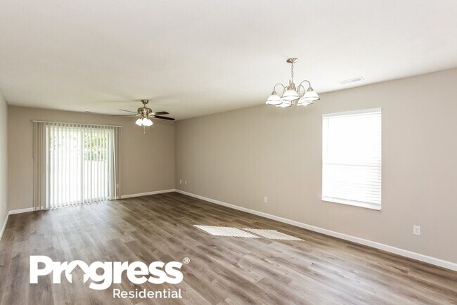 Foto del edificio - 117 Hilltop Farms Blvd