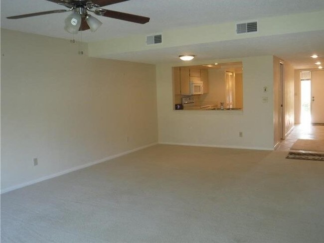 Building Photo - 8001 Bardmoor Pl