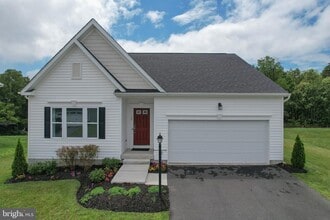 Building Photo - 79 Spatterdock Rd