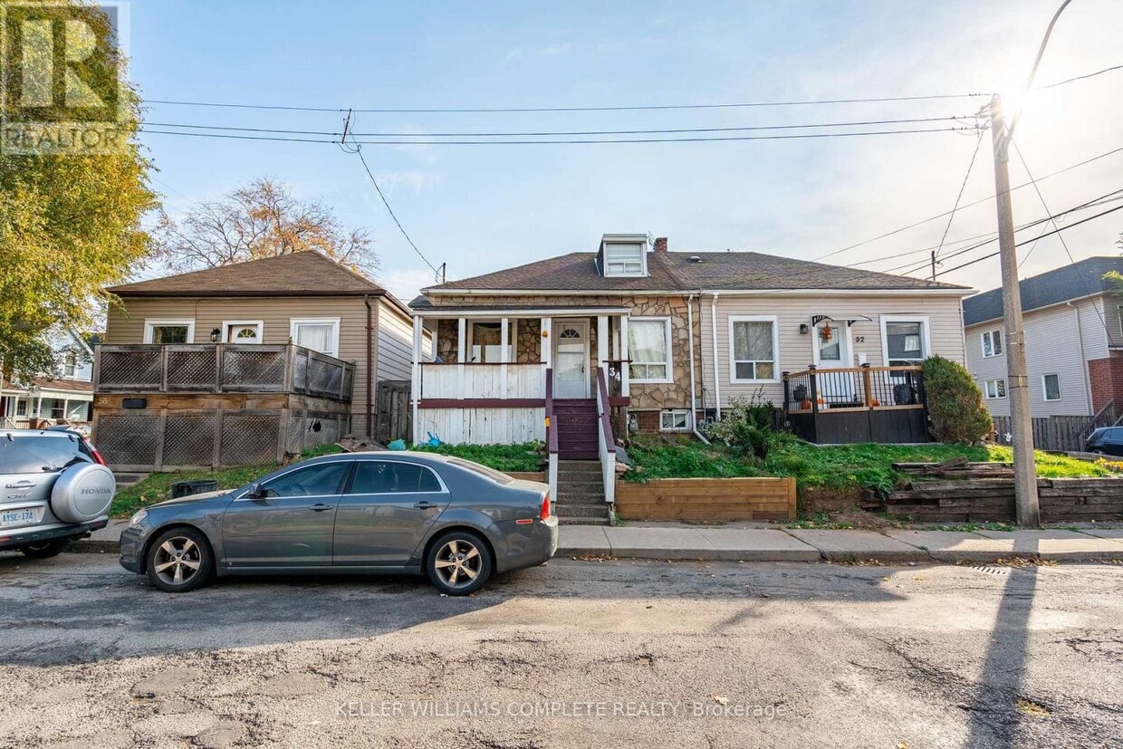 Primary Photo - 34 Douglas Ave
