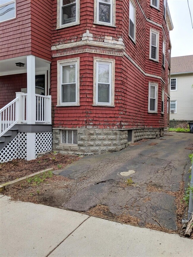 Foto del edificio - 79 Conwell Ave