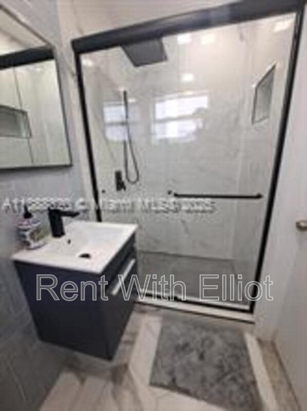 Foto del edificio - 2242 Polk St