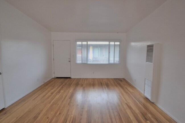 Foto del edificio - 1846 10th St