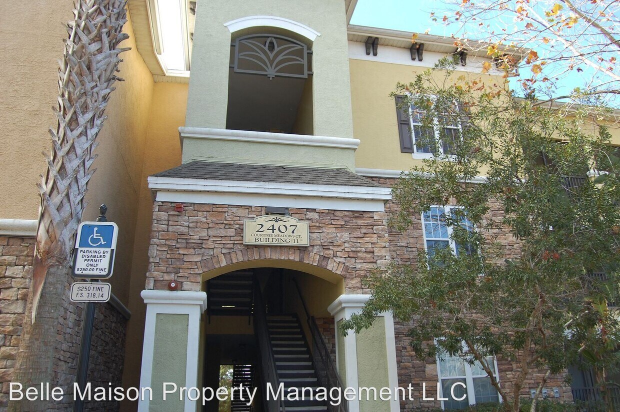 Foto principal - 2407 Courtney Meadows Ct