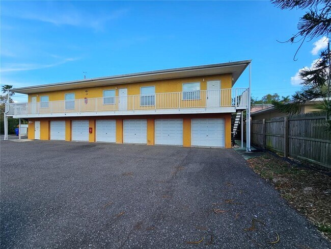 Foto del edificio - 119 N Evergreen Ave