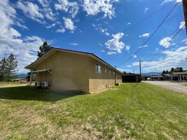 Building Photo - 386 Mahoney Rd