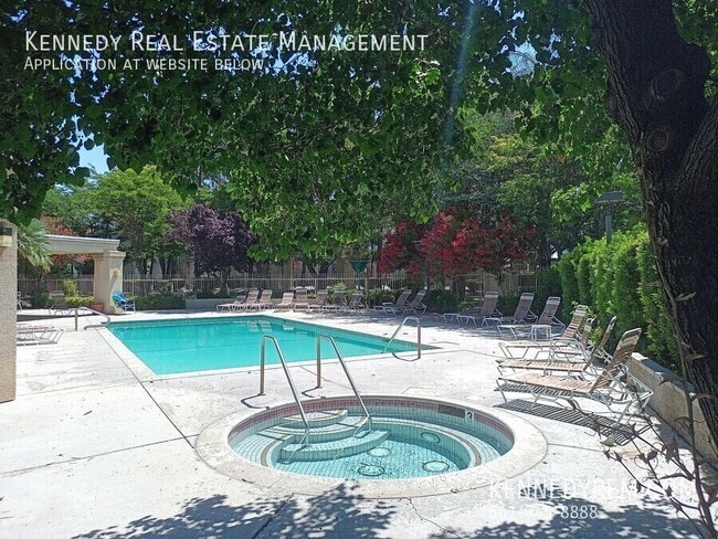 Foto del edificio - 2825 W Avenue K 12