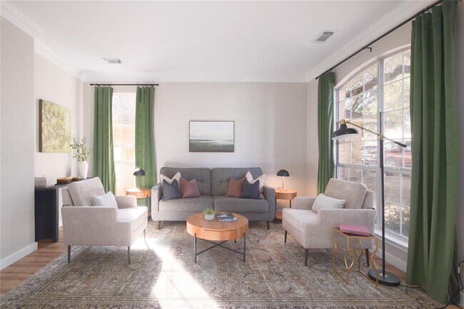 Foto del edificio - 1502 Foster Dr