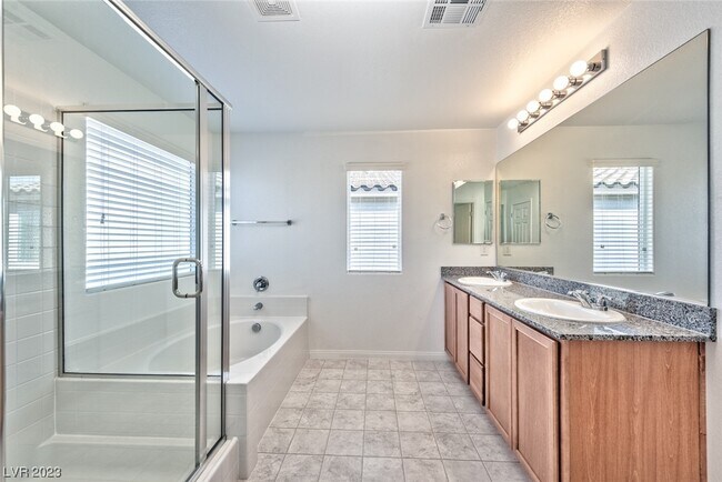 Foto del edificio - 6130 Yuzu Pl