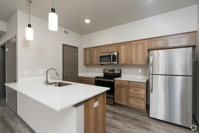 1HAB, 1BA - 750 ft² - Urban Pines Apartments