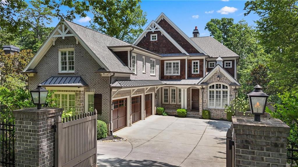 Foto principal - 1685 Mt Paran Rd NW