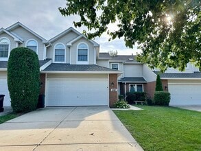 Building Photo - 8438 Chicory Ct