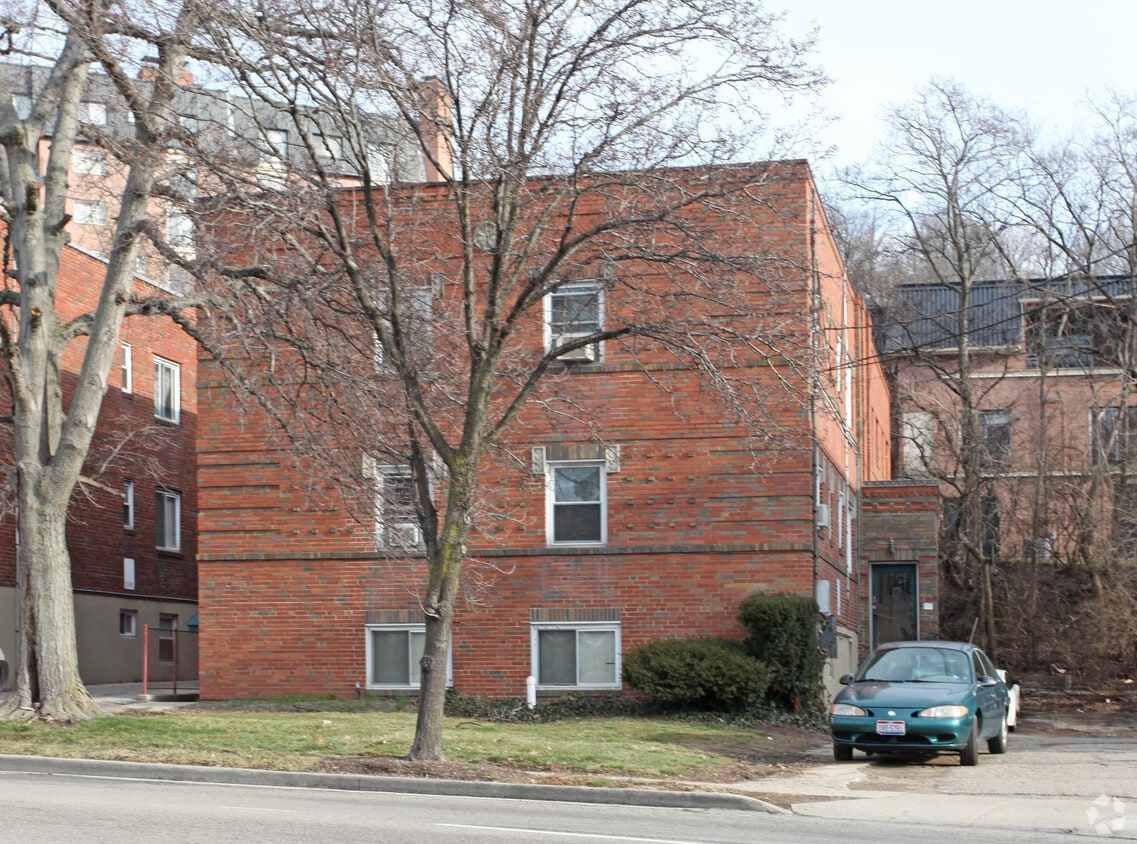 950 Ludlow Ave, Cincinnati, OH 45220 Apartments in Cincinnati, OH