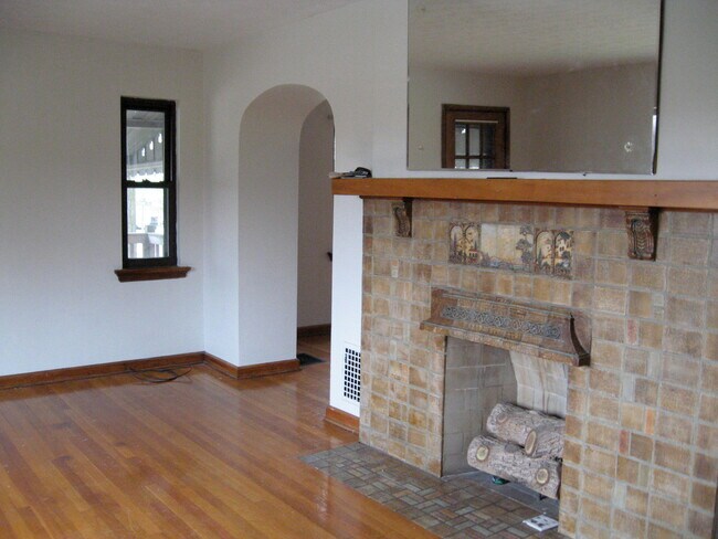 Foto del edificio - 3000 Bellewood Ave