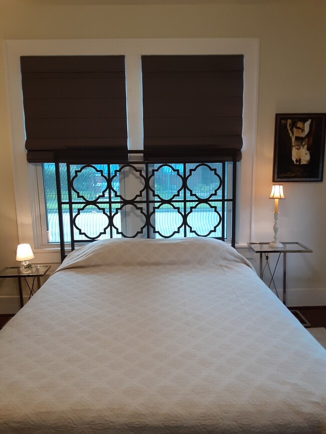 Building Photo - 4101 Dallas St