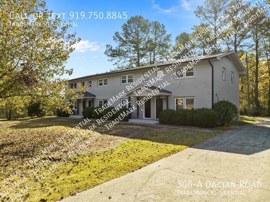 Foto principal - 308-A Dacian Rd
