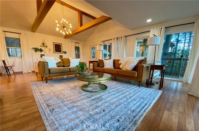 Foto del edificio - 23870 Lakeview Dr