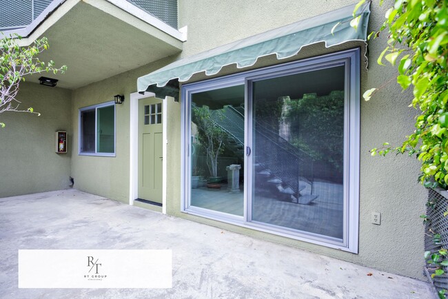 Building Photo - Fully Upgraded Spacious 2-Bedroom Unit in Prime Arcadia Location