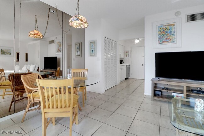 Foto del edificio - 220 Seaview Ct