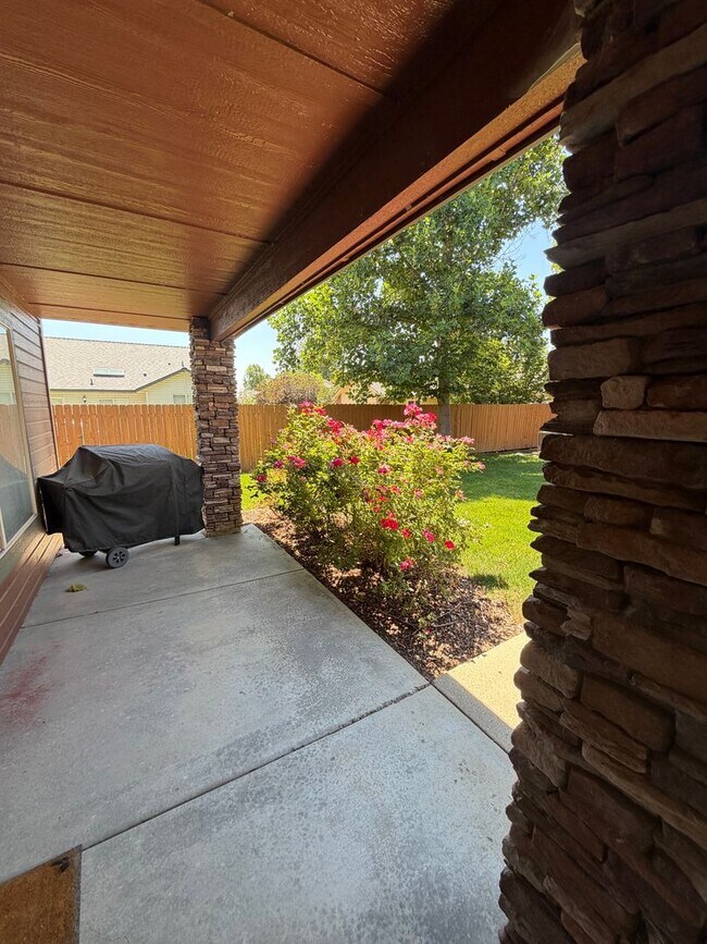 Foto del edificio - 9965 W Rosecroft Ct