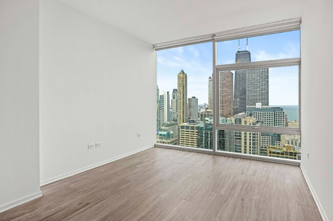 Foto del edificio - 228 E Illinois St