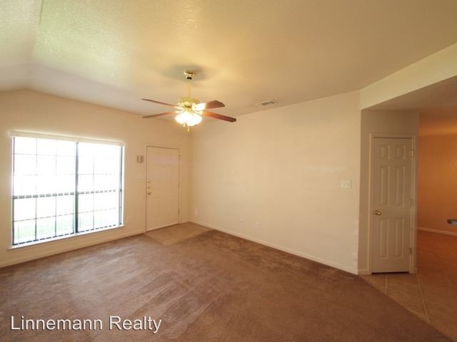 Building Photo - 1108 Nicholas Cir