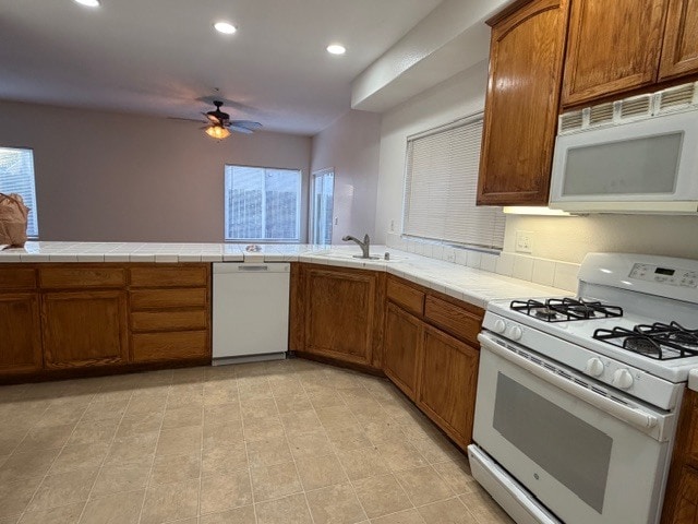 Building Photo - 440 Hart Dr