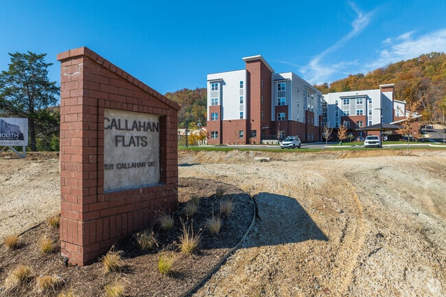 Building Photo - Callahan Flats