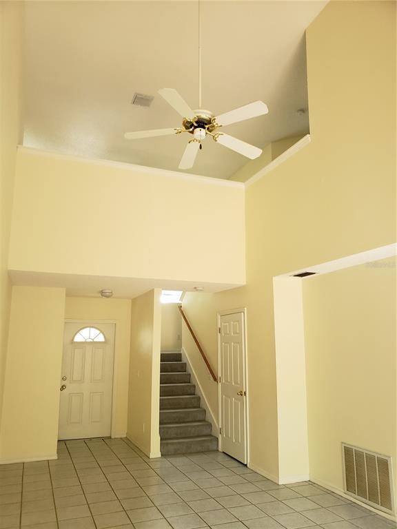 Building Photo - 1409 Adams Cir E