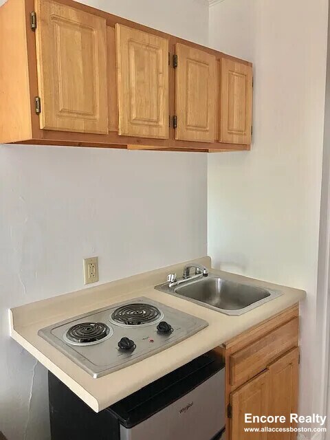 Foto del edificio - 1061 Beacon St