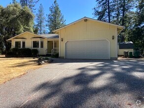 Building Photo - 15076 Fay Rd