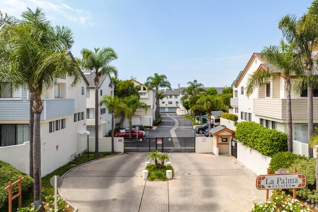 A gated community of townhomes is a great living option in Lawndale, CA.