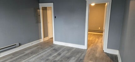 Building Photo - 4826 Old York Rd