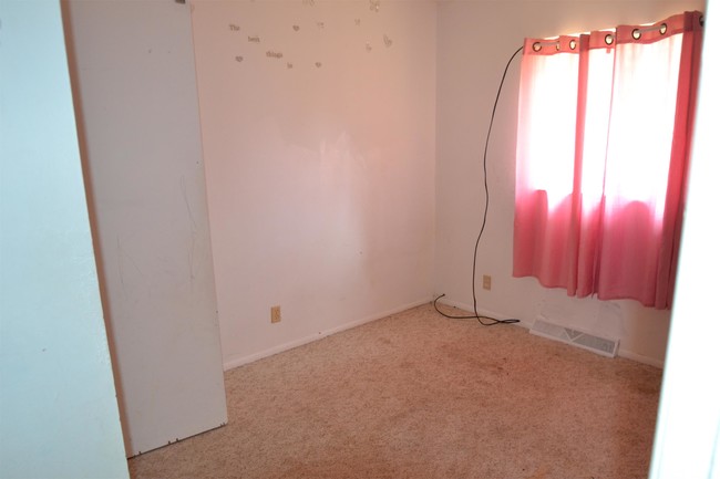 Building Photo - 4015 W Virden Ct