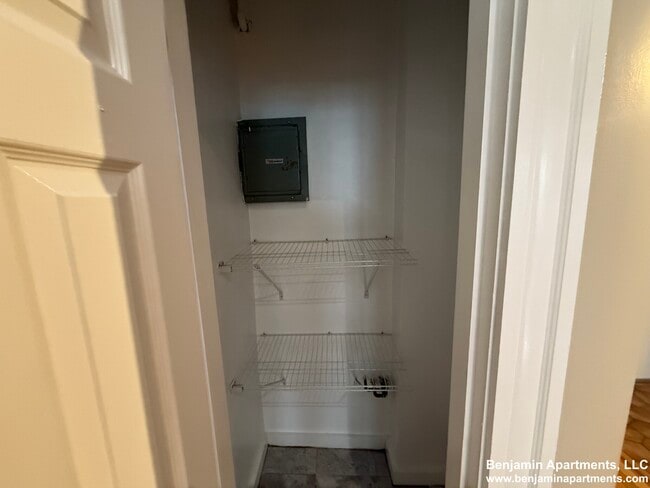 Foto del edificio - 82 Phillips St