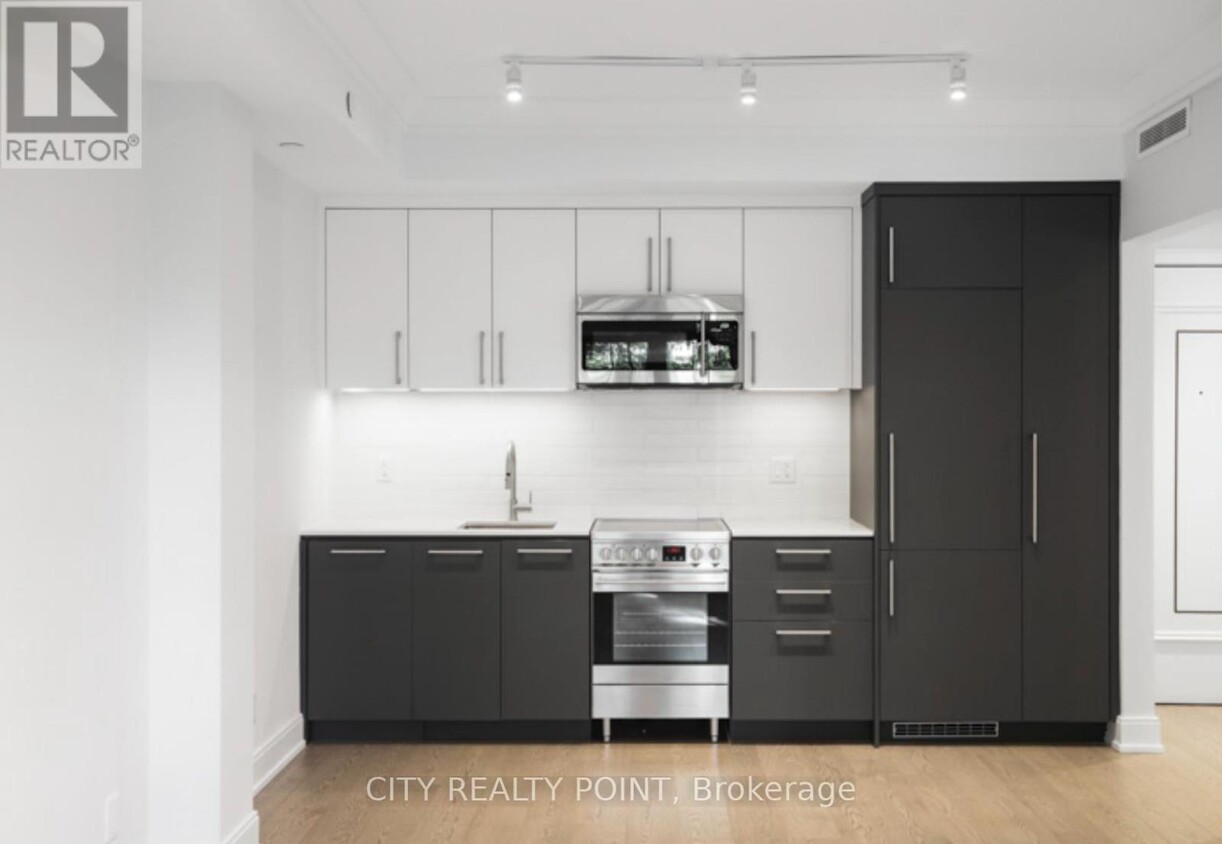 Photo principale - 2-112 Clarendon Ave