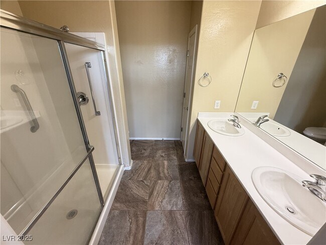 Foto del edificio - 2520 Chasma Dr