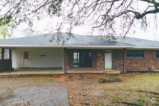 Building Photo - 7216 Westlake Rd